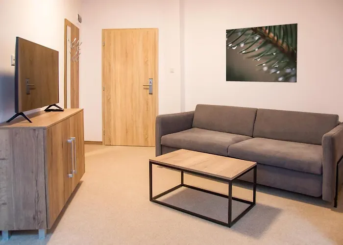 Family Lucivna Resort *